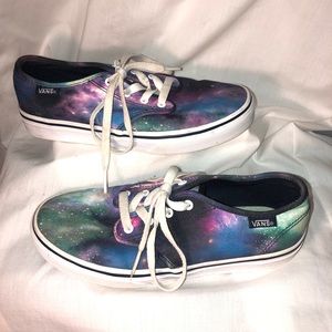 Girls’ Vans Camden Shoes (Size 2.5)